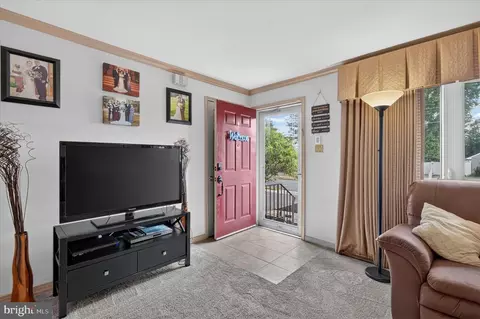 Entry Way - 803 Devon Rd, Riverside, NJ 08075 photo 1 of 3