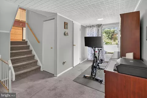 Entry Way - 803 Devon Rd, Riverside, NJ 08075 photo 3 of 3