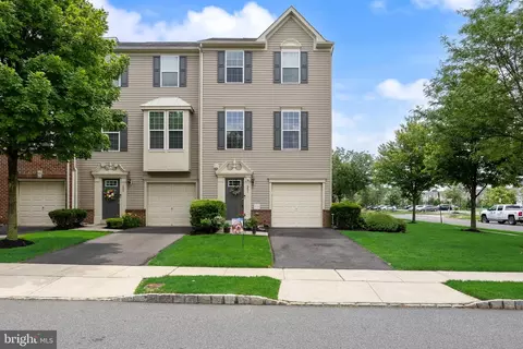 201 Perry Way, Cinnaminson, NJ 08077