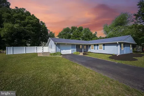 46 Trinity Turn Turn, Willingboro, NJ 08046