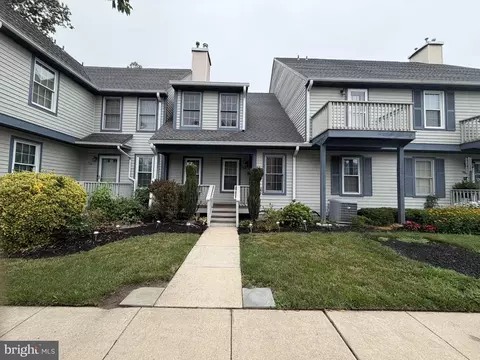 728 Westfield Dr, Cinnaminson, NJ 08077