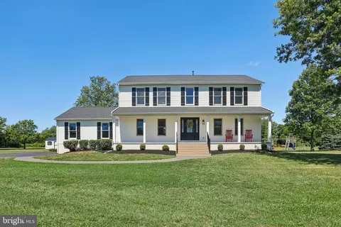 69 Eayrestown Rd, Medford, NJ 08055