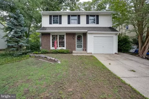 5 Henry St, Delran, NJ 08075