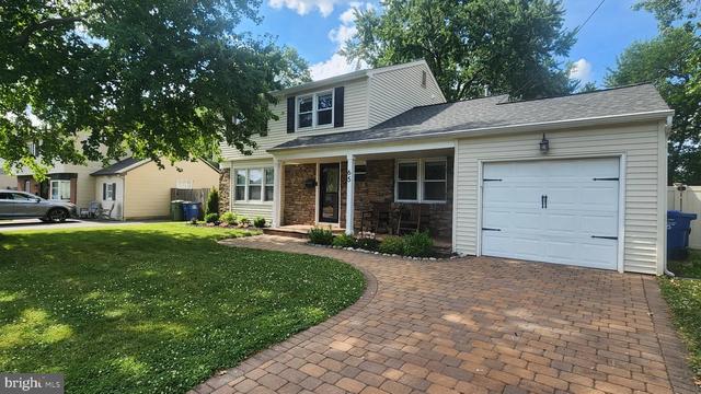 65 Marlborough Ave, Marlton, NJ 08053