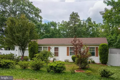 140 Bayberry St, Browns Mills, NJ 08015