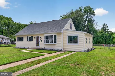 3 Walden Rd, Marlton, NJ 08053