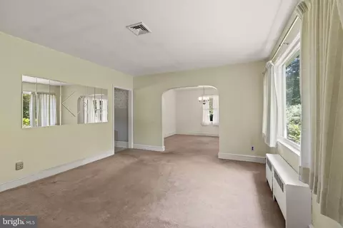 Living - 17 Mount Laurel Rd, Mount Laurel, NJ 08054 photo 1 of 5