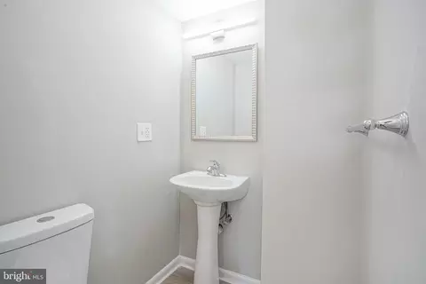 Entry Way - 67 Webster St, Riverside, NJ 08075 photo 4 of 7