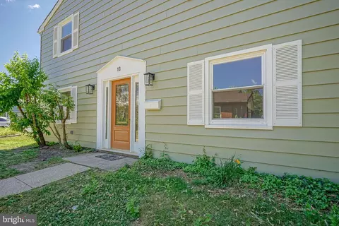 10 Radcliff Pl, Willingboro, NJ 08046