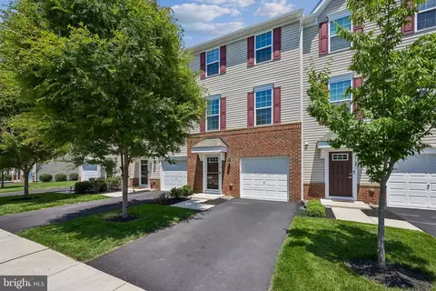 110 Nathan Dr, Cinnaminson, NJ 08077