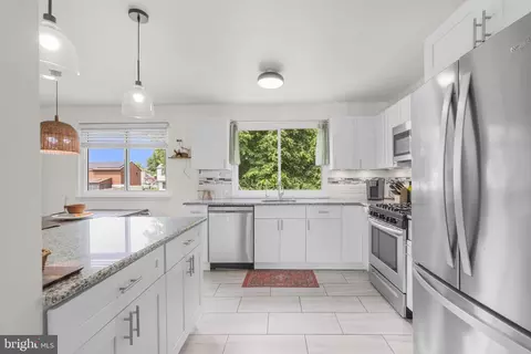 Kitchen - 907 Russo Dr, Westampton, NJ 08060 photo 3 of 3