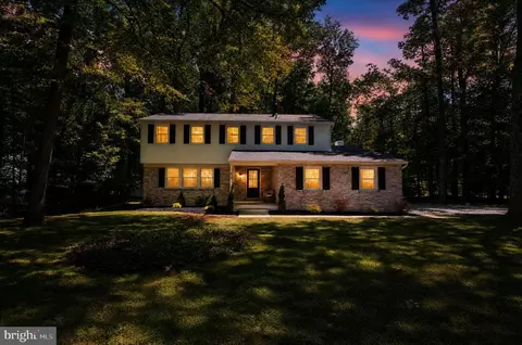 15 Ohio Trl, Medford, NJ 08055