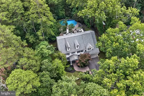 63 Taunton Rd, Medford, NJ 08055