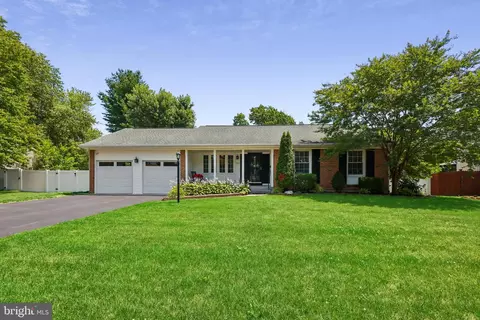 702 Parry Blvd, Cinnaminson, NJ 08077