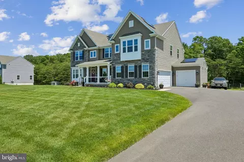 Exterior - 5 Grande Blvd, Tabernacle, NJ 08088 photo 2 of 3