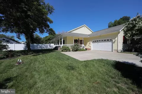416 Stiles Ave, Maple Shade, NJ 08052
