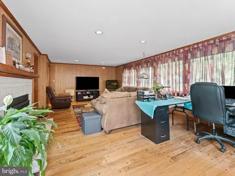Living - 52 Devon Rd, Mount Holly, NJ 08060 photo 3 of 3