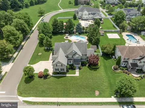 40 Jasmine Rd, Lumberton, NJ 08048