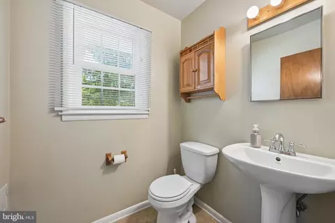 Bath - 649 Cornwallis Dr, Mount Laurel, NJ 08054 photo 1 of 3