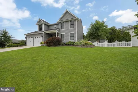 Exterior - 101 Handler Dr, Burlington, NJ 08016 photo 6 of 12