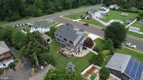 View/Area - 101 Handler Dr, Burlington, NJ 08016 photo 9 of 11