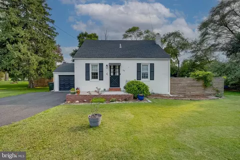 64 Richmond Ave, Lumberton, NJ 08048