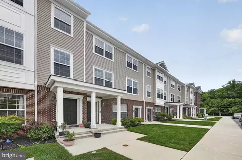 309 Kramer Ct, Florence, NJ 08518
