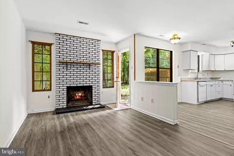Living - 222 Shady Ln, Marlton, NJ 08053 photo 6 of 7