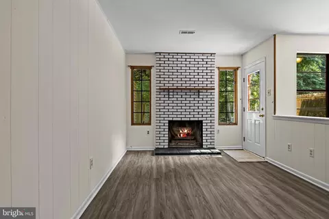 Living - 222 Shady Ln, Marlton, NJ 08053 photo 5 of 7