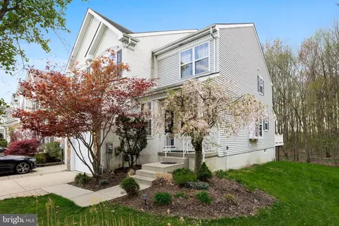 Exterior - 111 Weaver Dr, Marlton, NJ 08053 photo 15 of 15