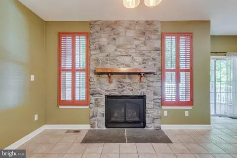 Living - 111 Weaver Dr, Marlton, NJ 08053 photo 5 of 6