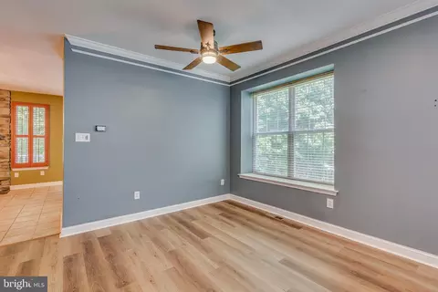 Living - 111 Weaver Dr, Marlton, NJ 08053 photo 3 of 6