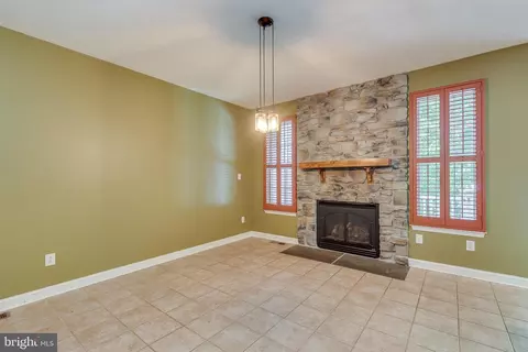 Living - 111 Weaver Dr, Marlton, NJ 08053 photo 6 of 6