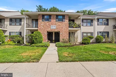 536 A Willow Turn Turn, Mount Laurel, NJ 08054
