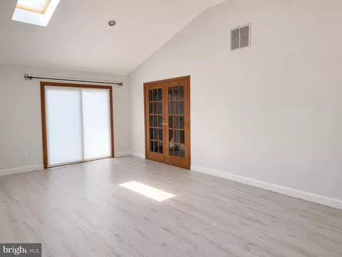 Living - 514 Filmore St, Riverside, NJ 08075 photo 6 of 6