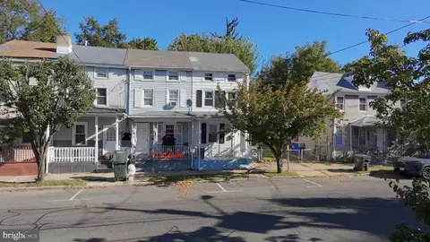 16 E Federal St, Burlington, NJ 08016