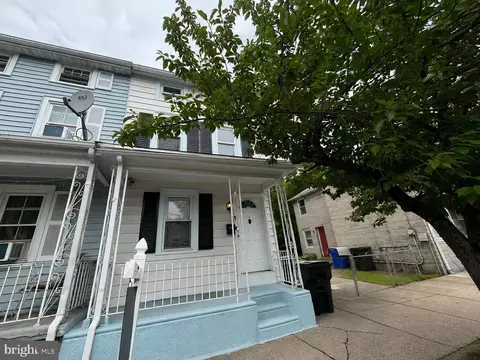 16 E Federal St, Burlington, NJ 08016