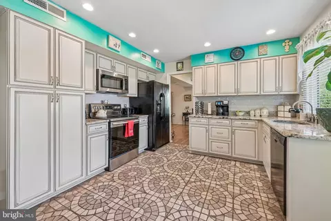 Kitchen - 16 Merion Rd, Evesham, NJ 08053 photo 1 of 2