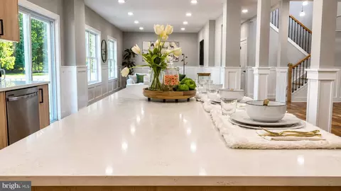 4909 Church Rd, Mount Laurel, NJ 08054