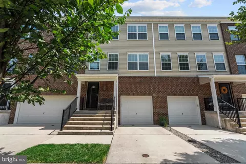 35 Creekside Way, Burlington, NJ 08016
