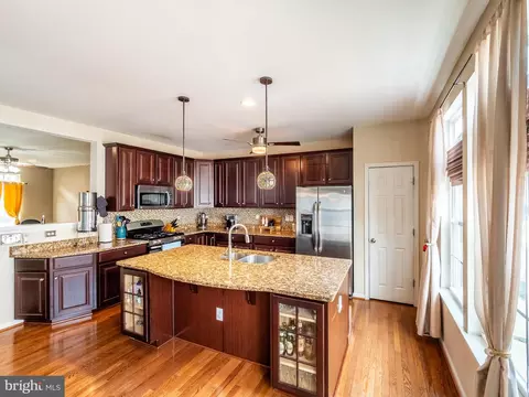 Kitchen - 6 Fox Ct, Delanco, NJ 08075 photo 3 of 6