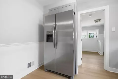 Entry Way - 702 Chestnut St, Delanco, NJ 08075 photo 12 of 18