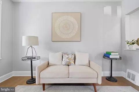Entry Way - 702 Chestnut St, Delanco, NJ 08075 photo 10 of 18