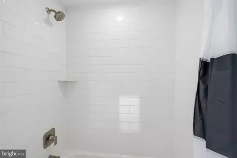 Bath - 702 Chestnut St, Delanco, NJ 08075 photo 2 of 2