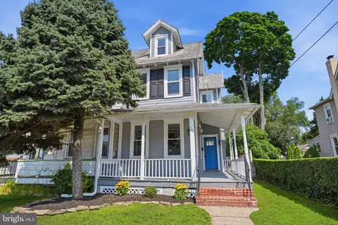 Exterior - 702 Chestnut St, Delanco, NJ 08075 photo 1 of 4