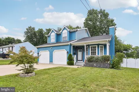 Exterior - 1120 Lambert Dr, Westampton, NJ 08060 photo 4 of 6