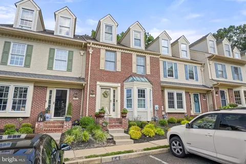 205 Berkshire Way, Evesham, NJ 08053