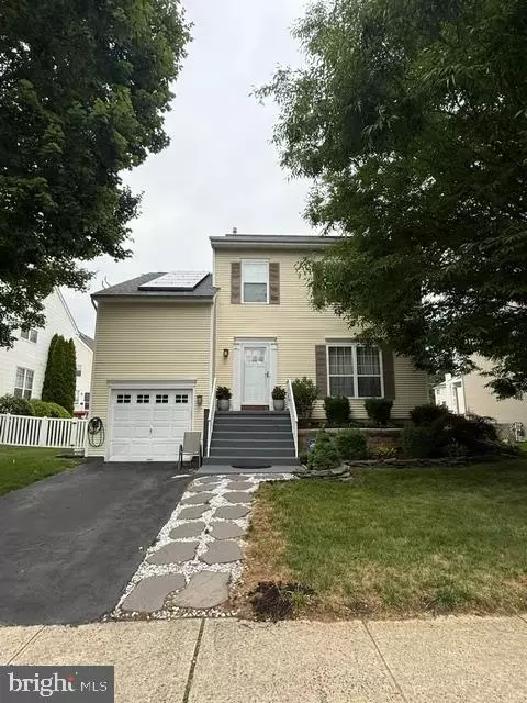 21 Cherokee Trl, Burlington, NJ 08016