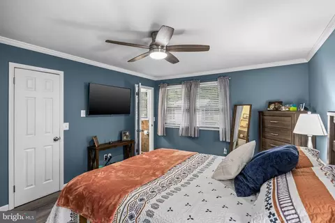 Bedroom - 166 Larrison Rd, Wrightstown, NJ 08562 photo 3 of 5