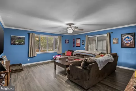 Entry Way - 166 Larrison Rd, Wrightstown, NJ 08562 photo 3 of 3